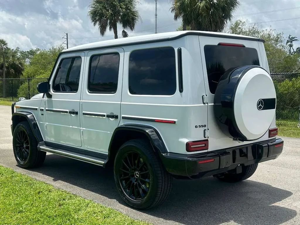 Suv in West Park, FL, United States 4 - 17848345