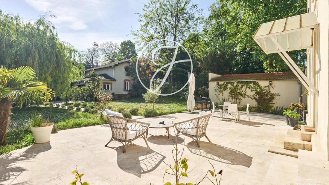 Townhouse in Centre Montmorency, Montmorency, France 5 - 17846163