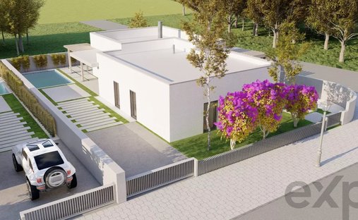 House in Santa Maria, Sao Pedro e Sobral da Lagoa, Leiria District, Portugal 1