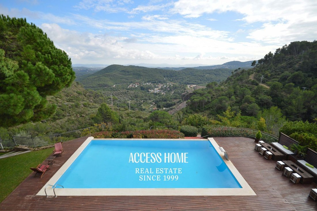 House in Sant Feliu de Codines, Catalonia, Spain 4 - 17843700
