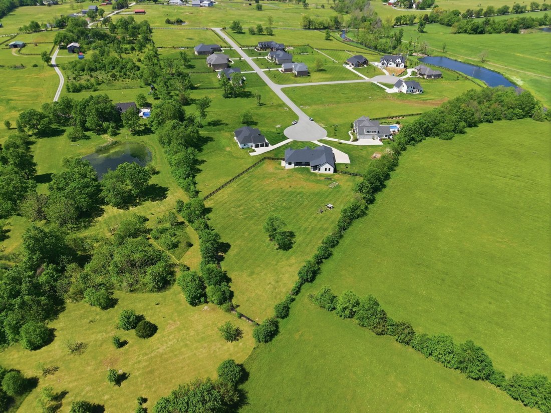 House in Nicholasville, Kentucky, United States 4 - 17843503
