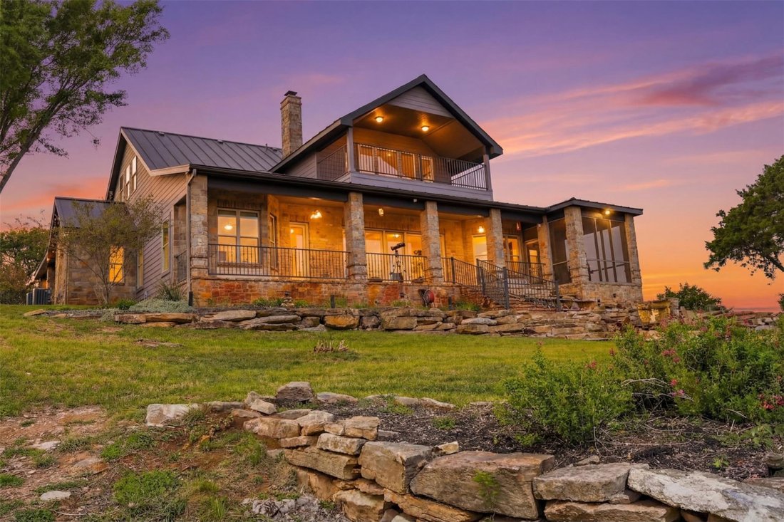 House in Buchanan Dam, Texas, United States 2 - 17846263