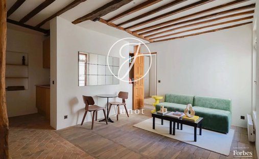 Apartment in Saint Thomas d'Aquin, Paris 7e Arrondissement, Paris 1