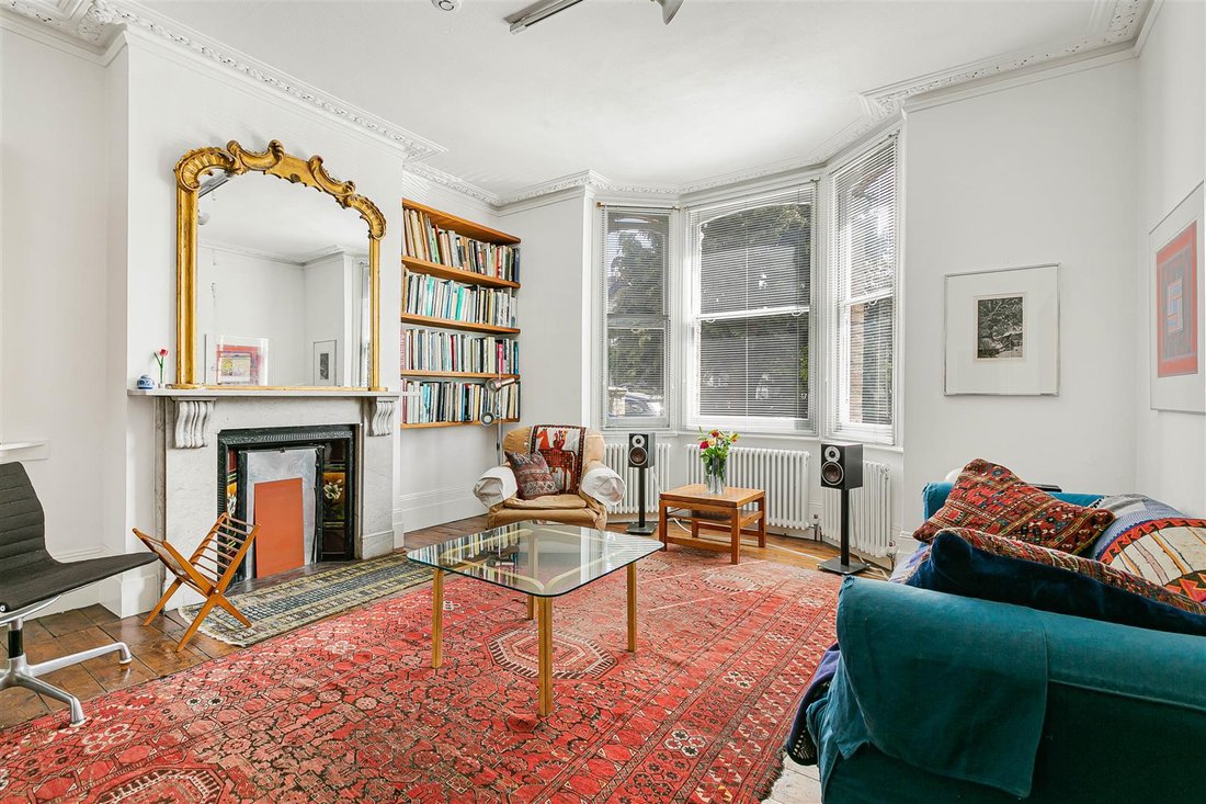 House in Kingston Upon Thames, Royal Borough of Kingston upon Thames, England 3 - 17845861