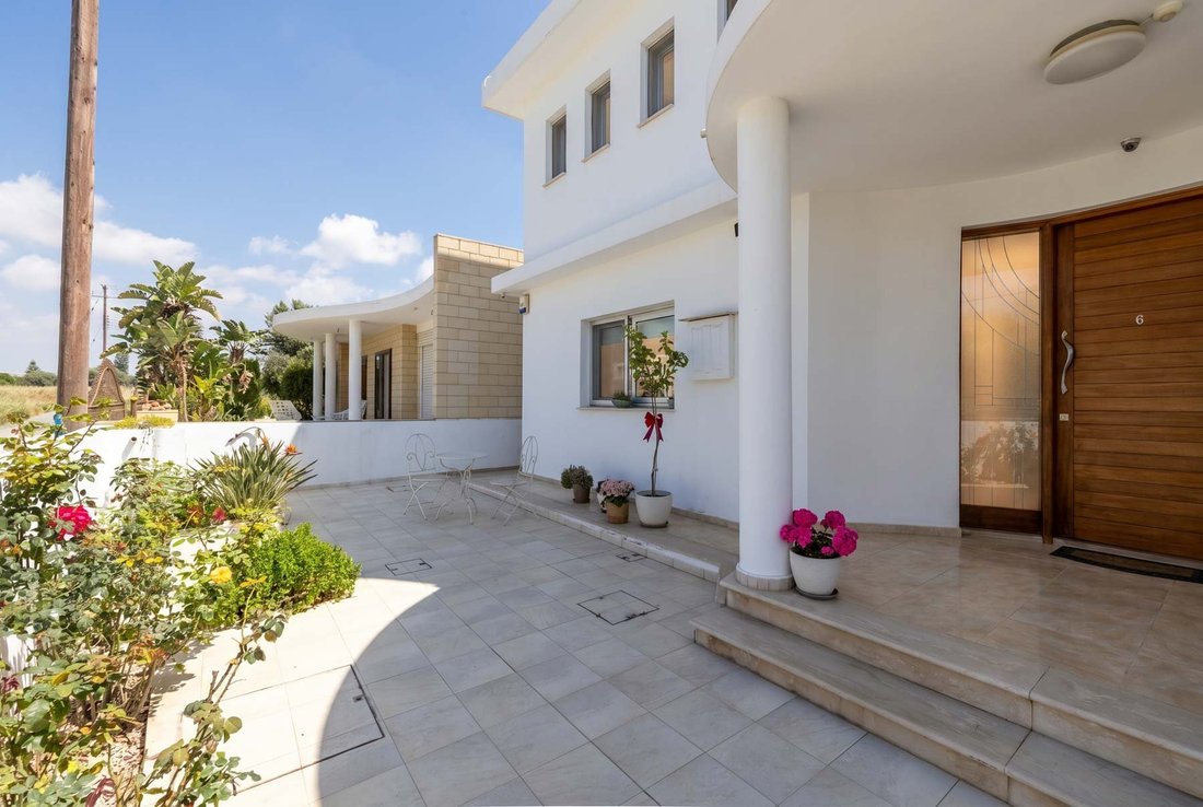 House in Aradippou, Larnaca, Cyprus 2 - 17845199