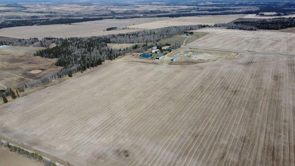 House in Sundre, Alberta, Canada 4 - 17848663