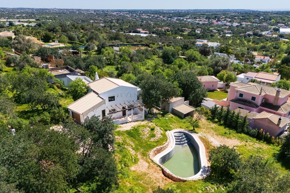 Villa in Loule (Sao Clemente), Algarve, Portugal 3 - 16875079
