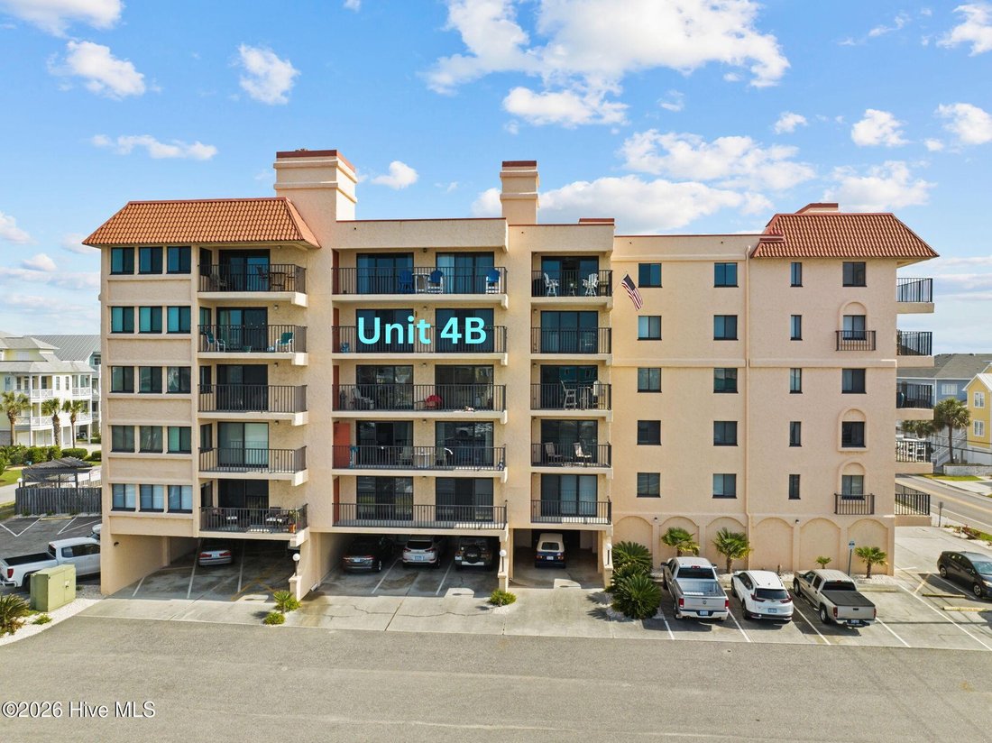 Condo in Carolina Beach, North Carolina, United States 5 - 17846296