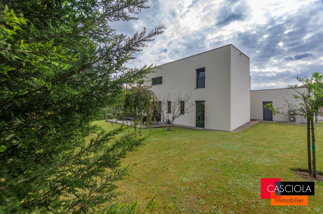 House in La Seille-Rive Gauche, Marly, France 1 - 16926203