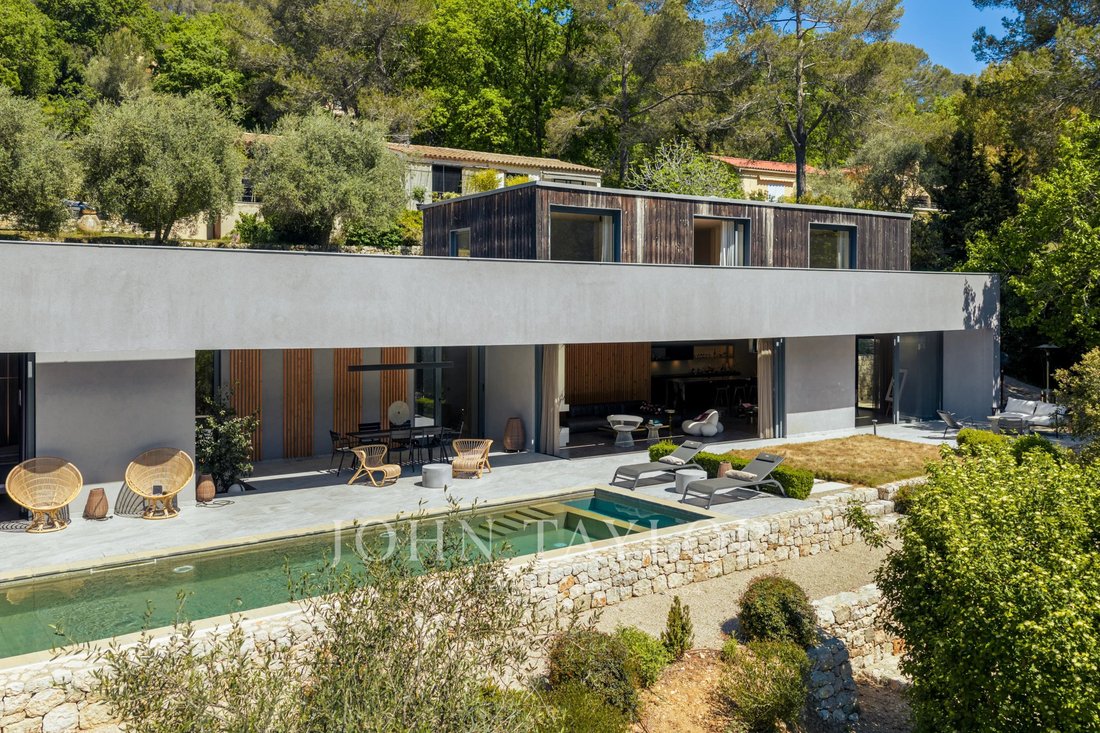 Villa in Valbonne, Provence-Alpes-Côte d'Azur, France 2 - 17845092