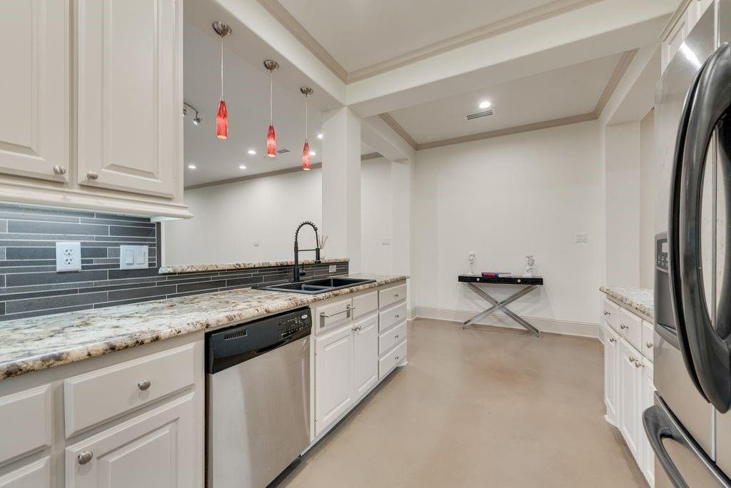 House in Dallas, Texas, United States 4 - 17844328