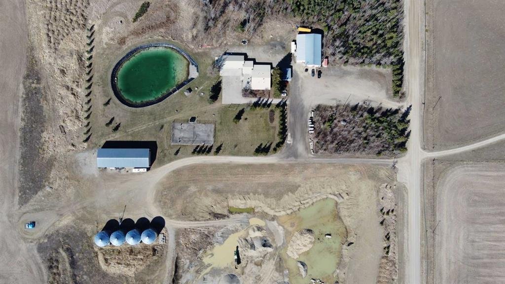 House in Sundre, Alberta, Canada 5 - 17848663