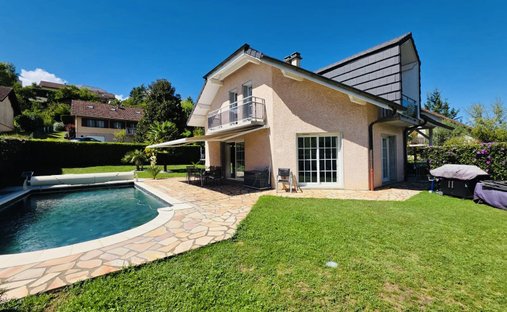 Casa a Viviers-du-Lac, Auvergne-Rodano-Alpi, Francia 1