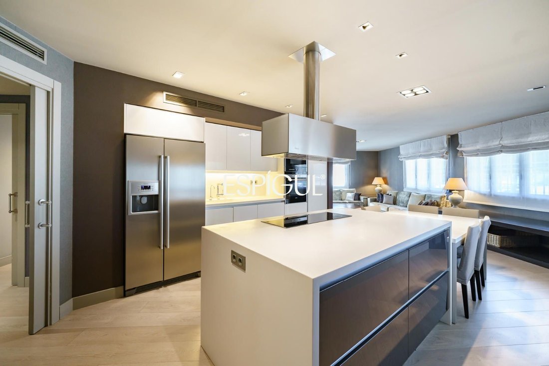 Apartment in Sant Cugat del Valles, Catalonia, Spain 3 - 17849635