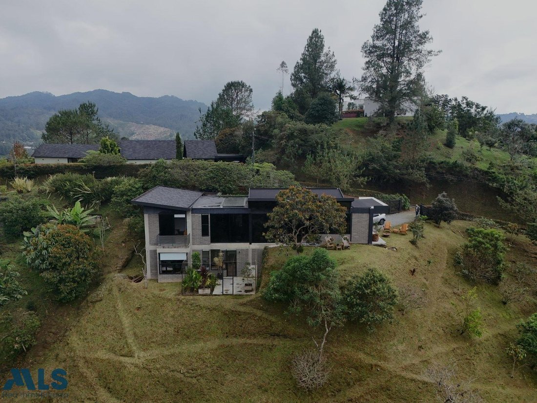House in La Fe, Antioquia, Colombia 2 - 17849829