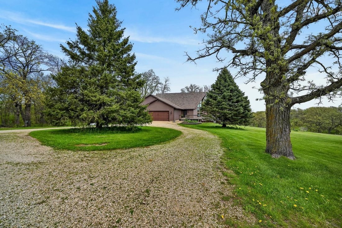 House in Gratiot, Wisconsin, United States 3 - 17849549