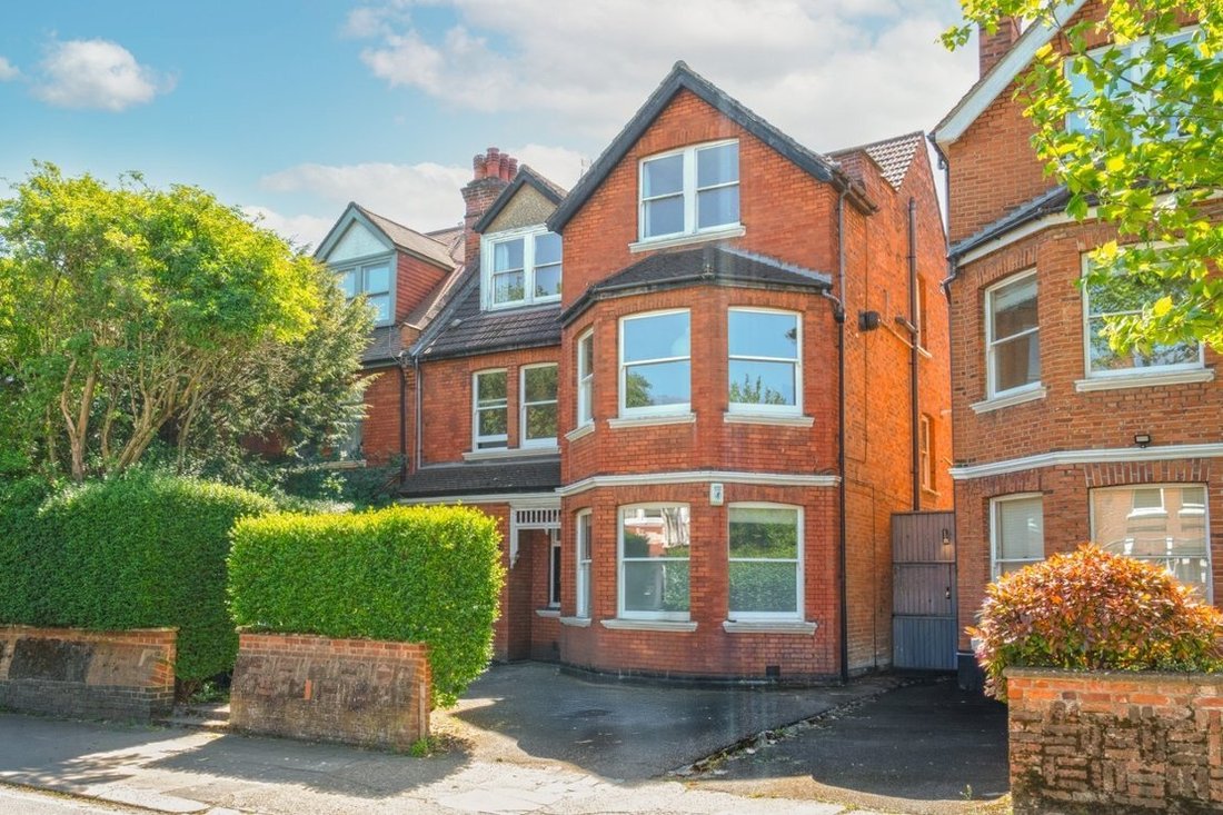 Apartment in Willesden Green, Brent, England 1 - 17459970