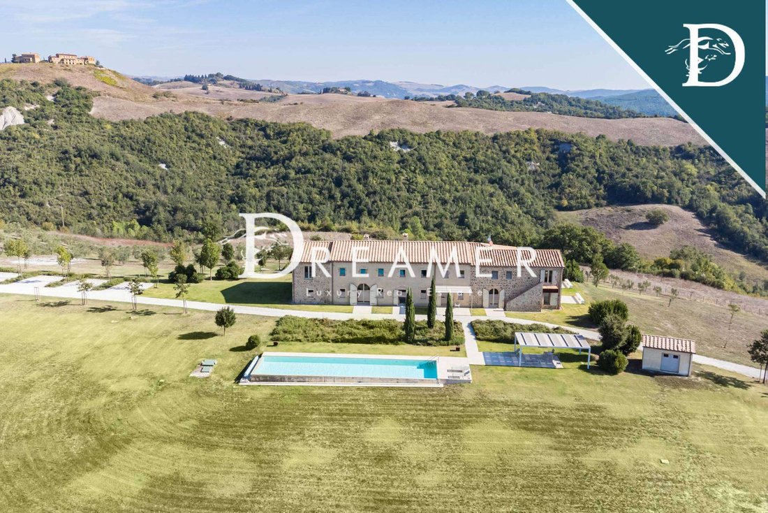 Villa in Volterra, Tuscany, Italy 2 - 16220541