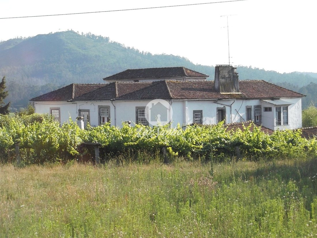 Farm Ranch in Castelo do Neiva, Viana do Castelo District, Portugal 2 - 12452328