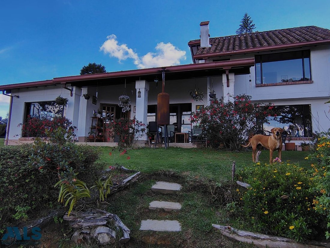 House in Santa Elena, Antioquia, Colombia 1 - 17849842