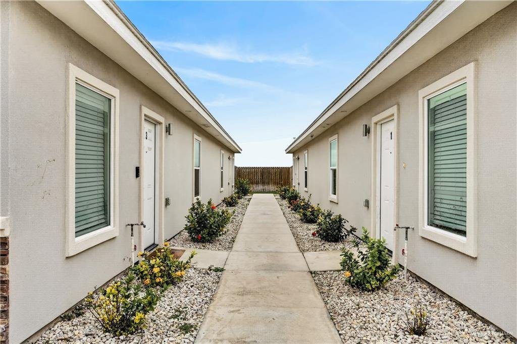 Edinburg, Texas, United States 4 - 17849384