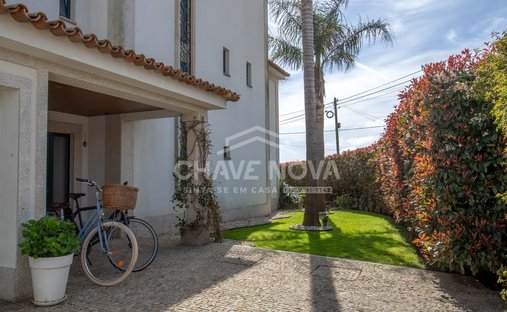 House in Santa Marinha e Sao Pedro da Afurada, Porto District, Portugal 1