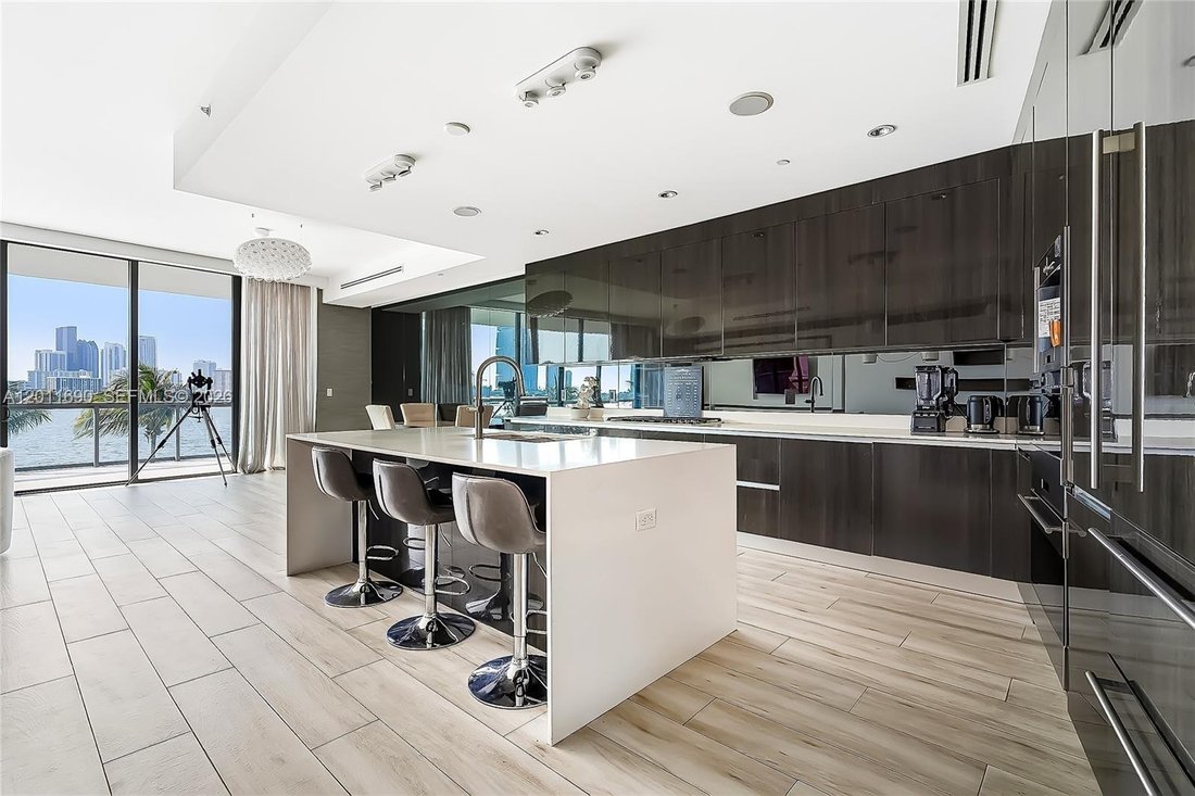 Condominio a Aventura, Florida, Stati Uniti 1 - 17849690