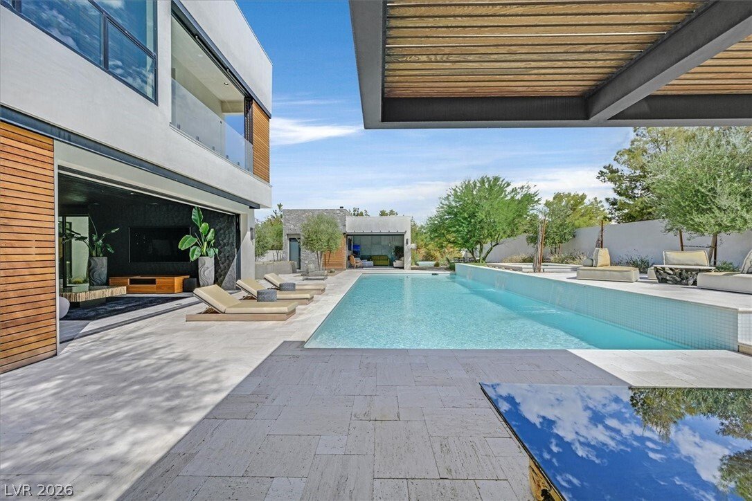 House in Las Vegas, Nevada, United States 1 - 17849447