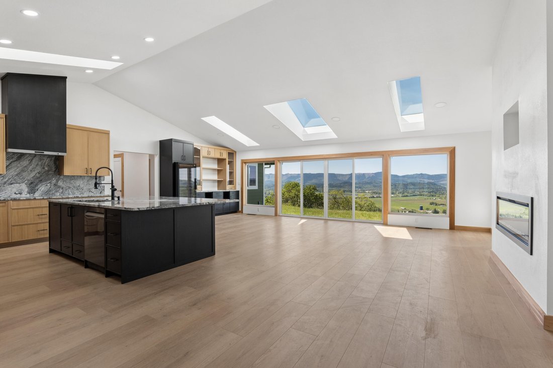 House in Roseburg, Oregon, United States 5 - 17164376