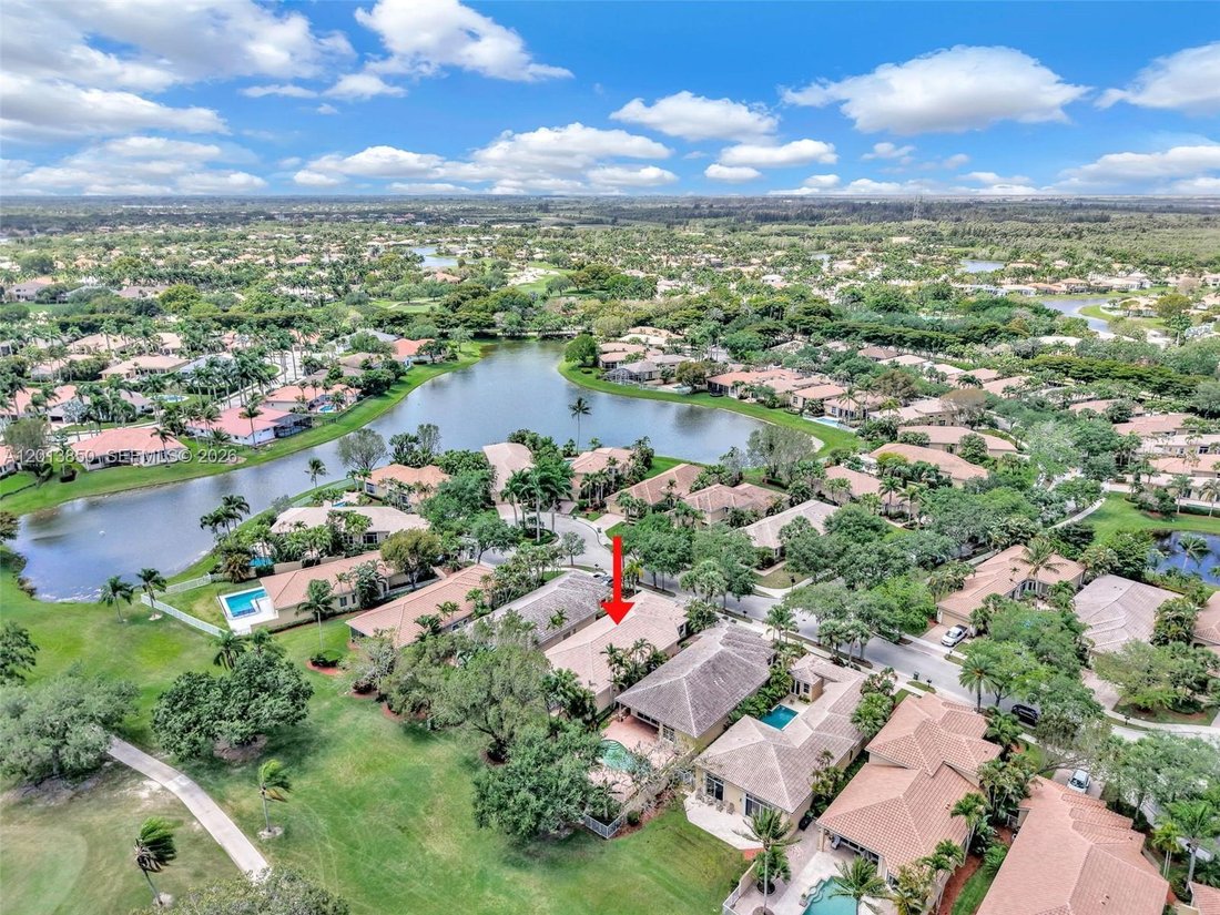 House in Weston, Florida, United States 4 - 17849709