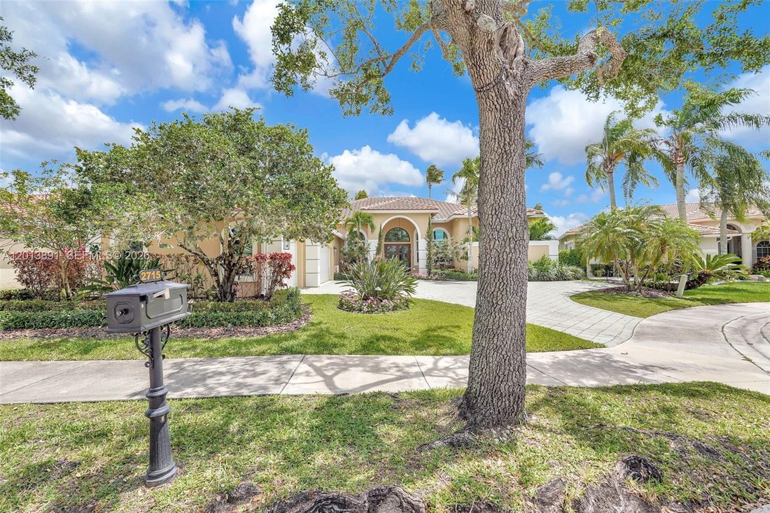 House in Weston, Florida, United States 4 - 17849731