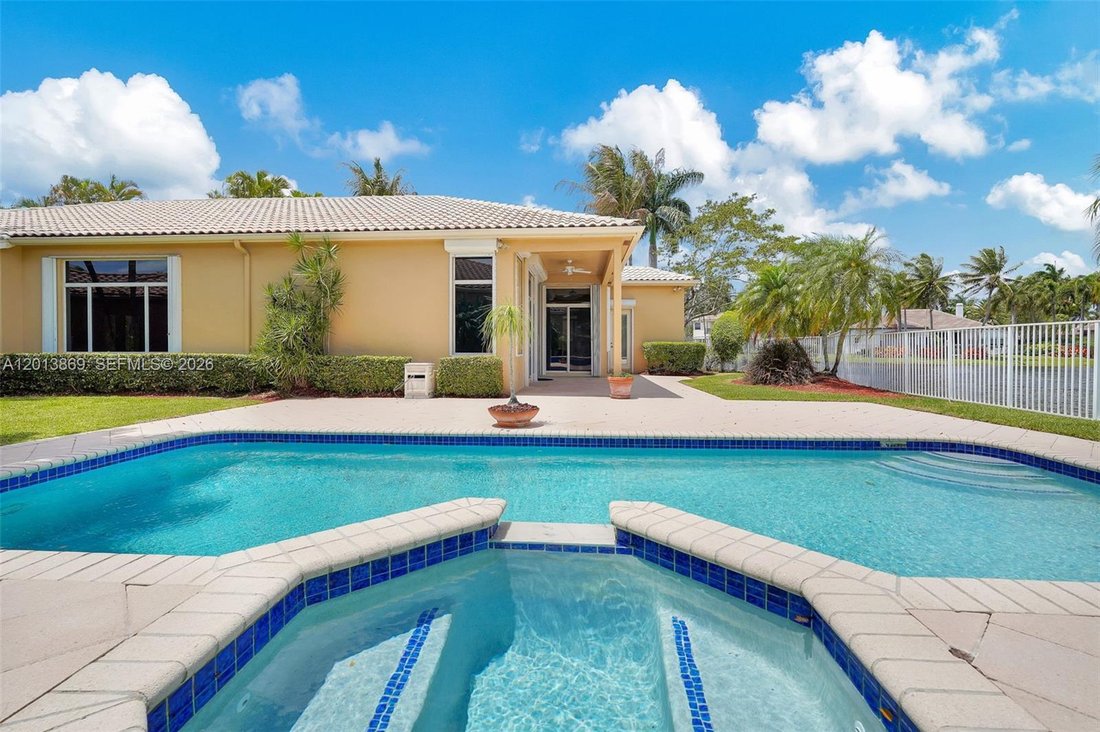 House in Weston, Florida, United States 2 - 17849692