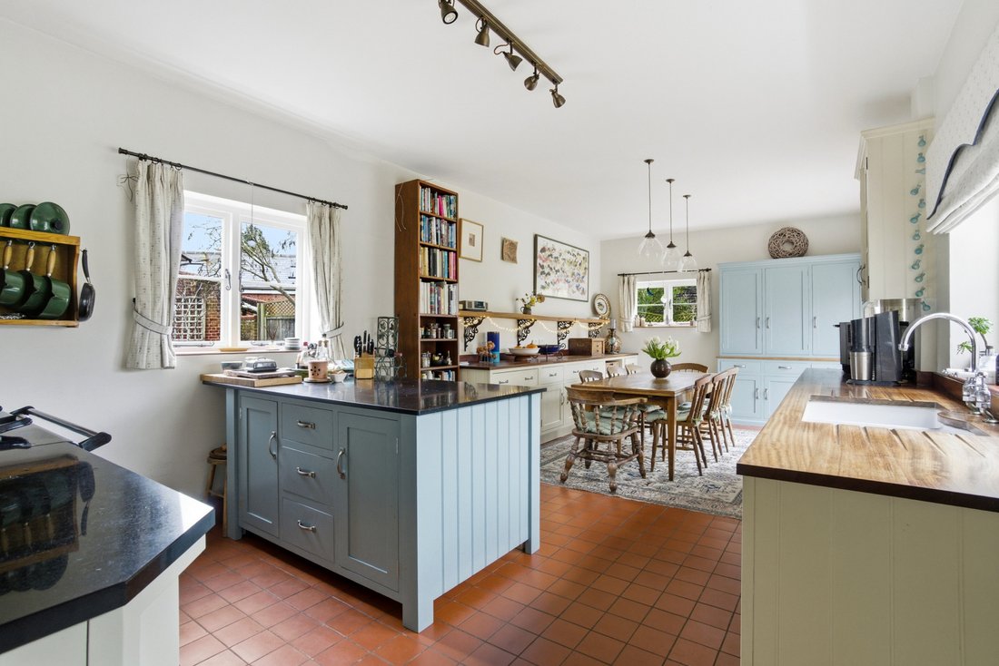 House in Little Hadham, England 4 - 17850247
