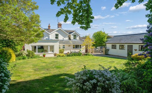 Casa a Sherington, Inghilterra 1