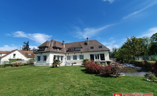 House in Côte de la Justice-Saint Lubin, Louviers, France 1
