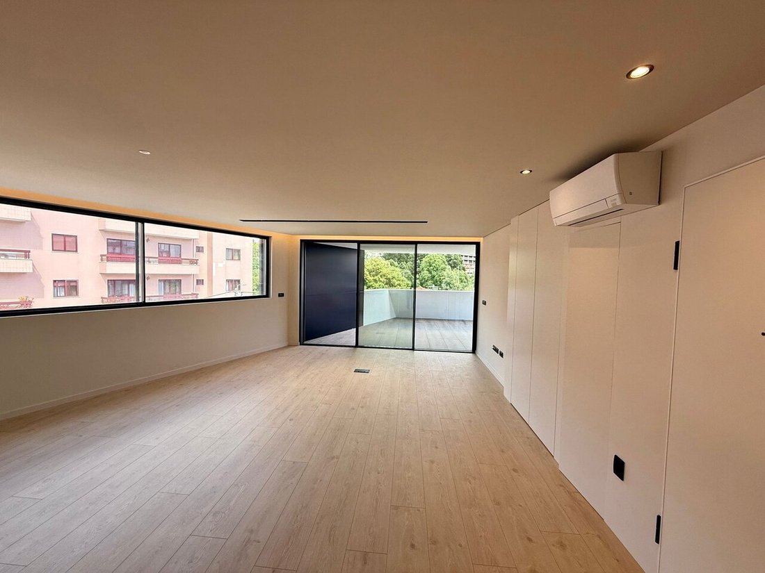 Apartment in Gondomar (Sao Cosme), Valbom e Jovim, Porto District, Portugal 1 - 17850193