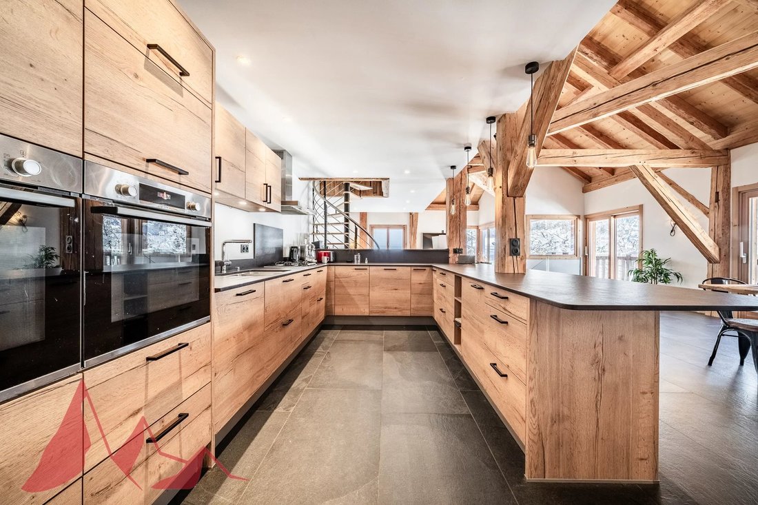 Chalet in Morzine, Auvergne-Rhône-Alpes, France 5 - 17082941