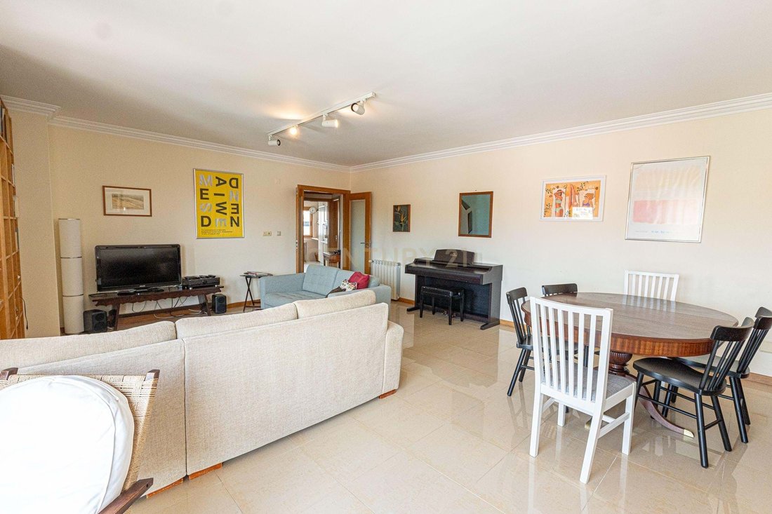 Apartment in Paco de Arcos, Lisbon, Portugal 4 - 17850158