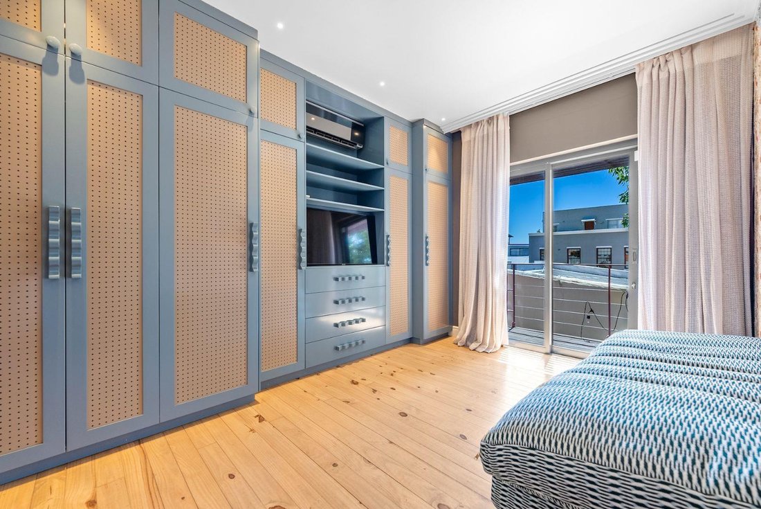 House in City Centre, Cape Town, South Africa 2 - 17850148