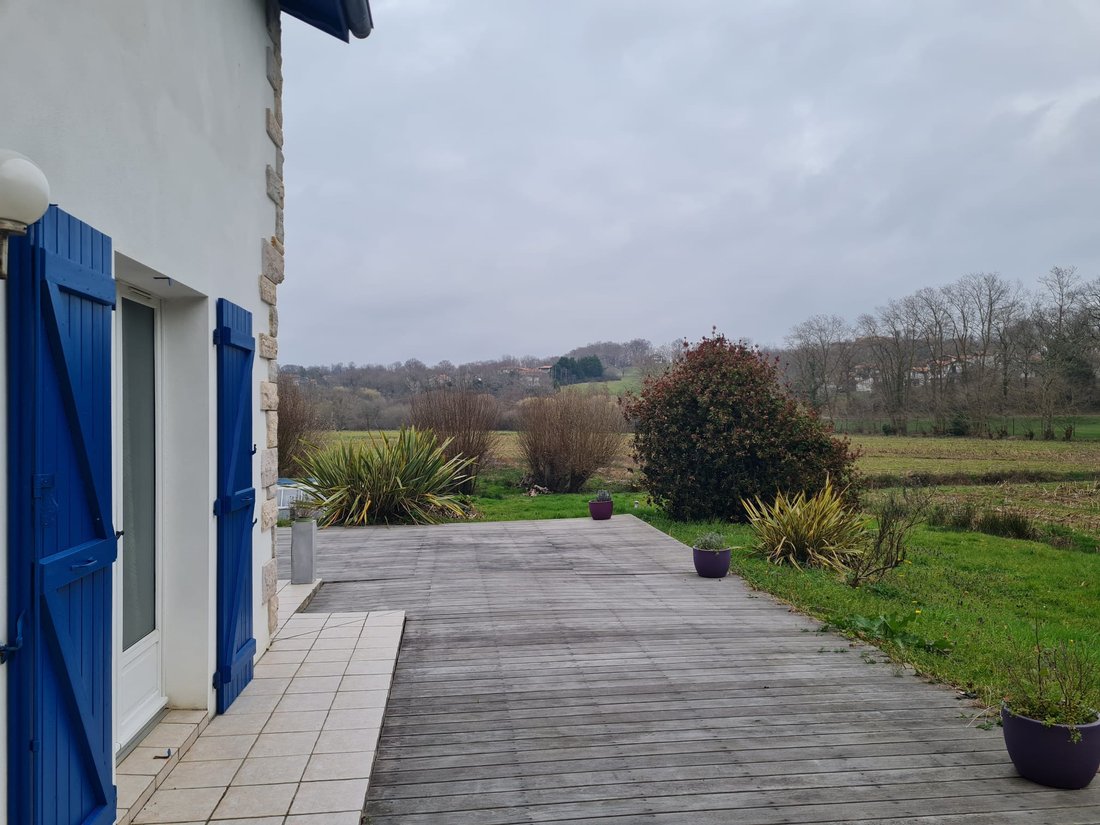 House in Bassussarry, Nouvelle-Aquitaine, France 3 - 17676743