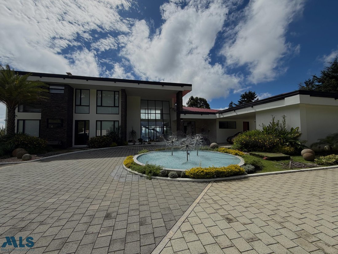 Finca in Rionegro, Colombia 1 - 17849928