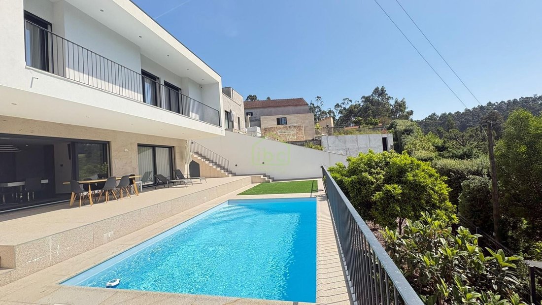 Townhouse in Touguinha e Touguinho, Porto District, Portugal 2 - 17850130