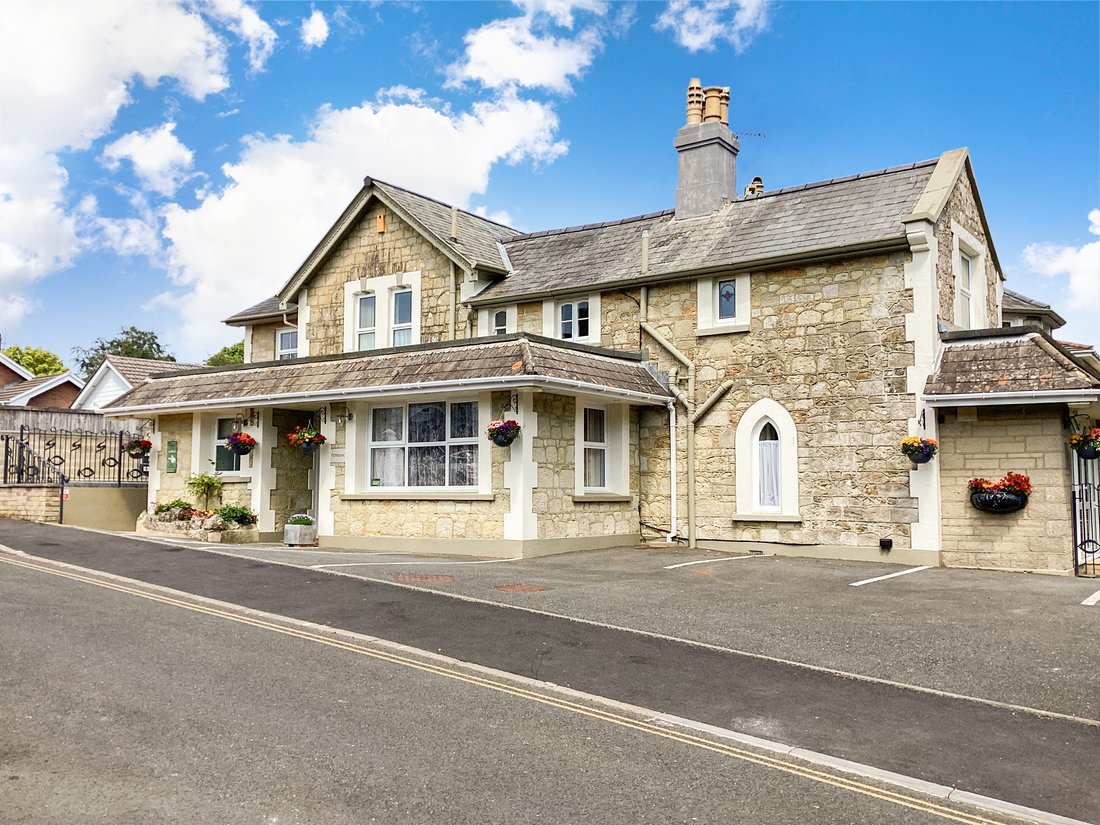 House in Shanklin, England 1 - 17762143
