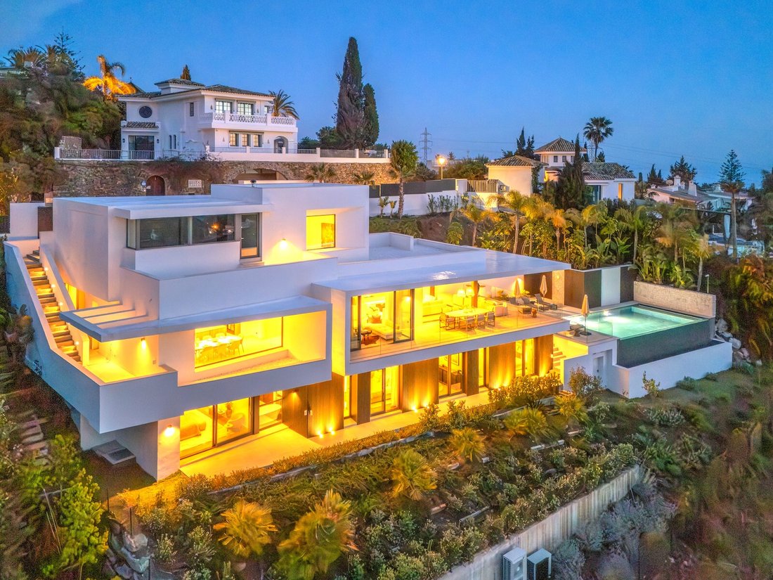 Villa in Marbella, Andalusia, Spain 2 - 17850199