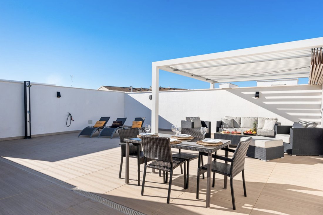 Penthouse in San Pedro de Alcantara, Andalusia, Spain 1 - 17850290