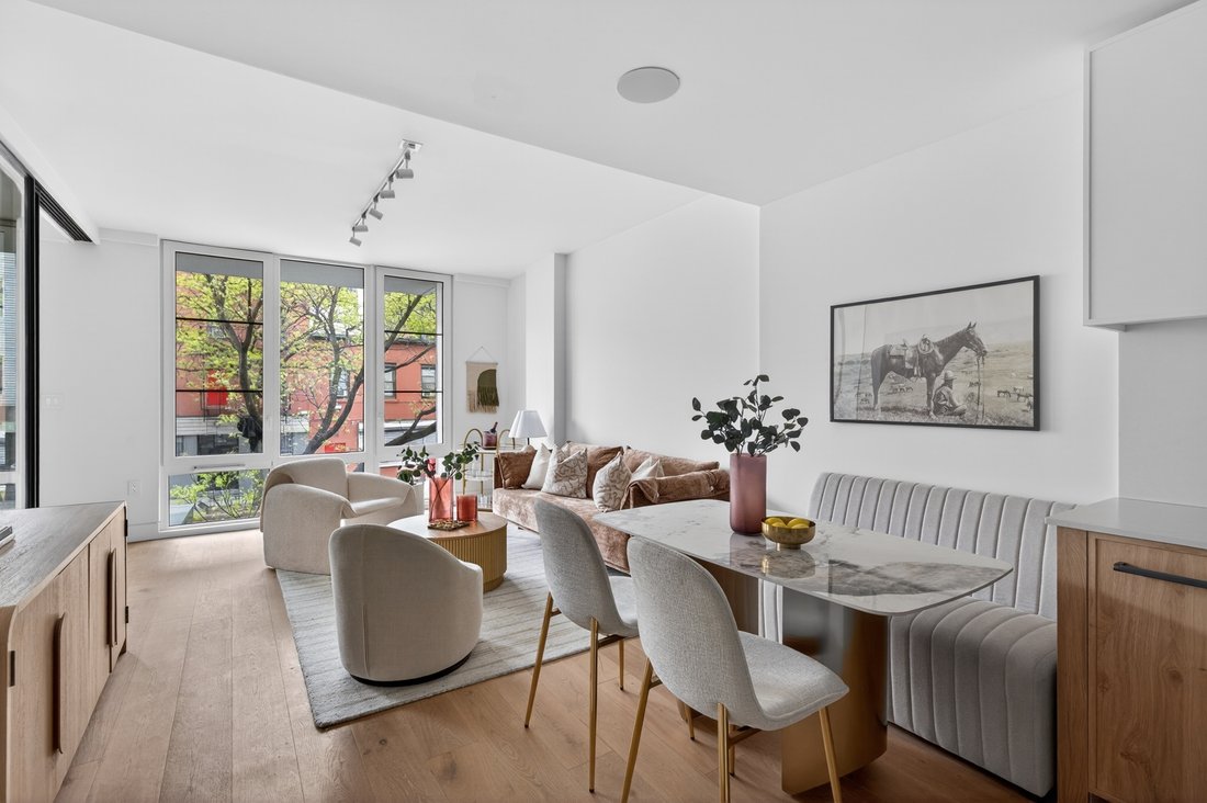 Condo in New York, New York, United States 3 - 17850316