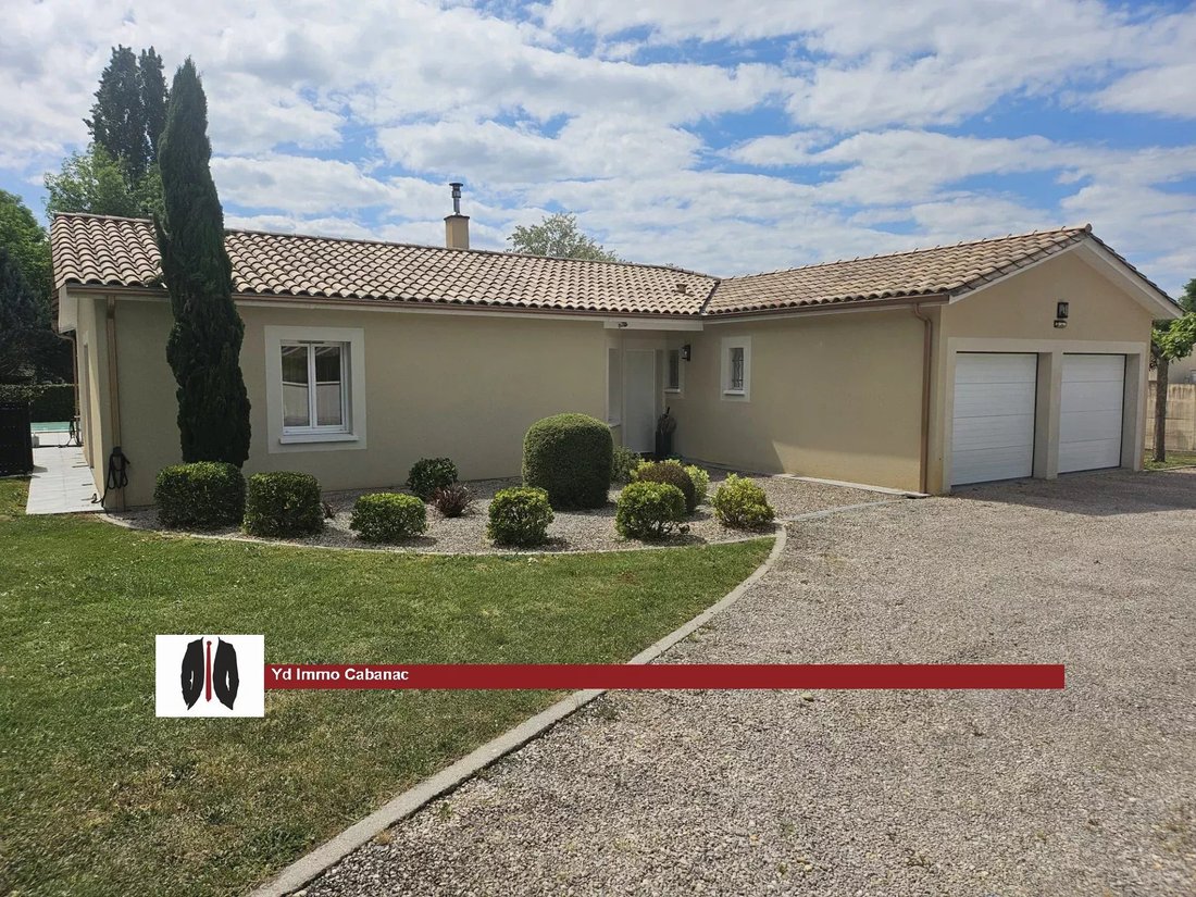 House in Saint-Morillon, Nouvelle-Aquitaine, France 1 - 17850259