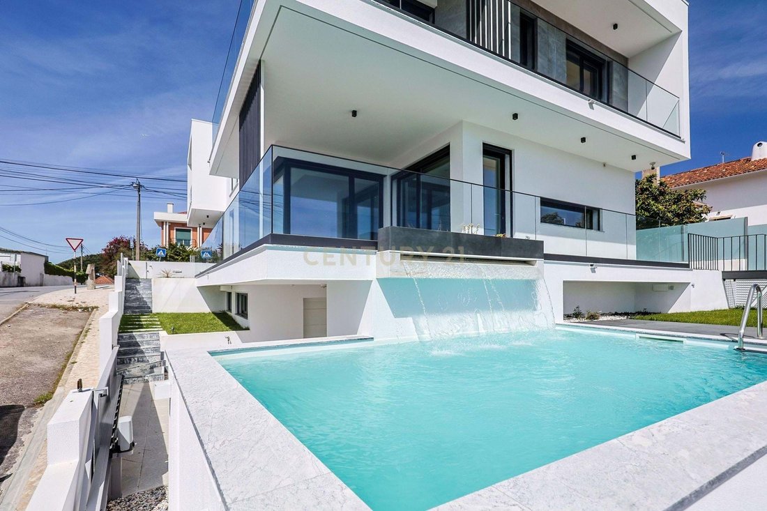 Villa in Charneca de Caparica e Sobreda, Setubal, Portugal 2 - 17850135