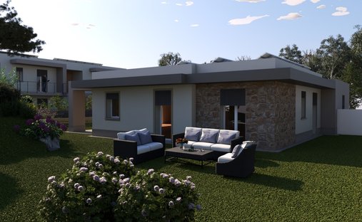Villa in Gavirate, Lombardy, Italy 1