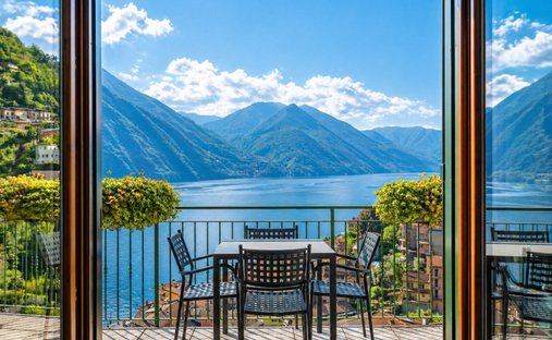 Apartamento en Argegno, Lombardía, Italia 1